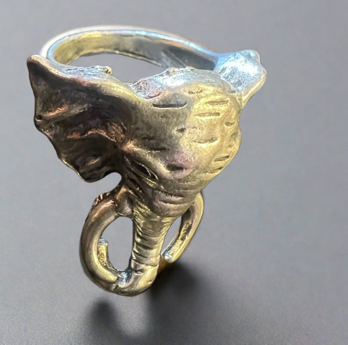 Statement Ring