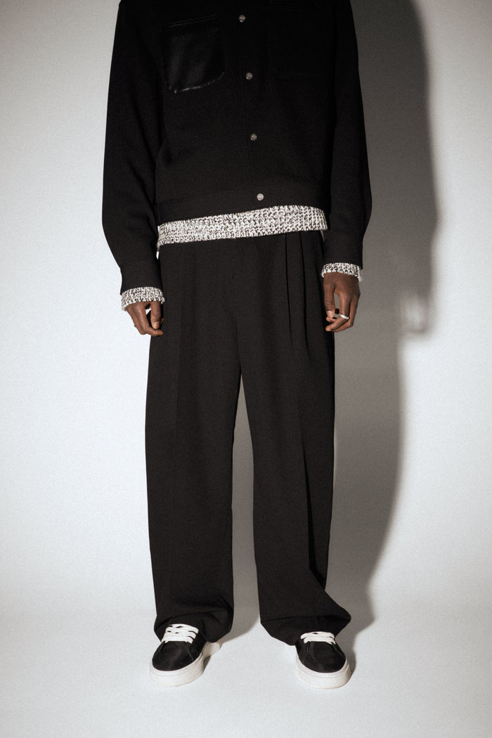 BARREL LEG TAILORED TROUSERS - BLACK