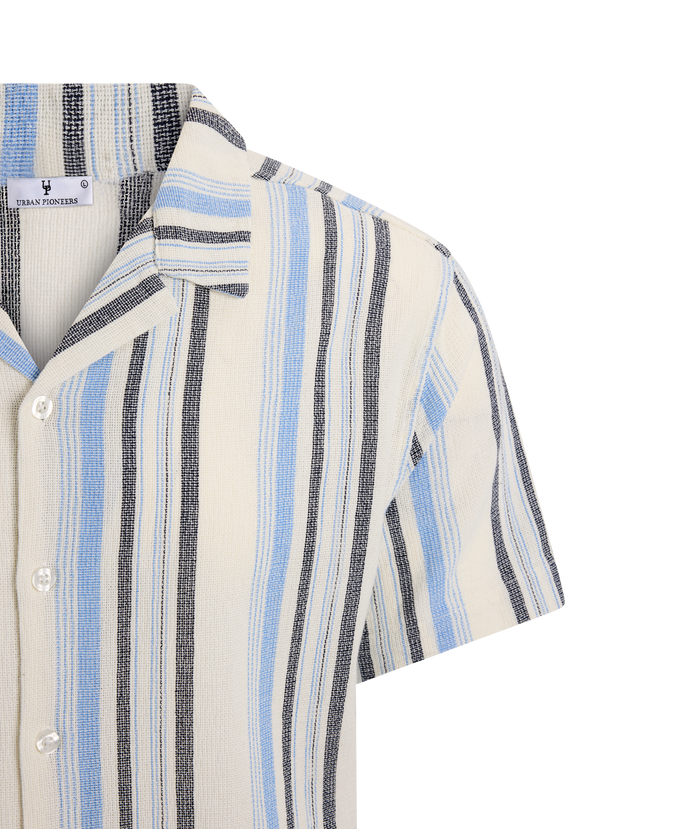Urban Pioneers Male Carmelo SS Shirt SS SHIRT BLUE MULTI