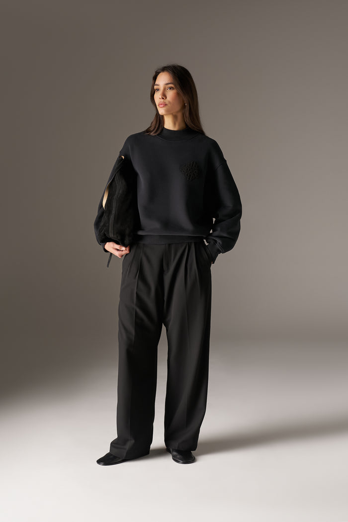 CHENILLE EMBLEM MOCK NECK CREW - BLACK