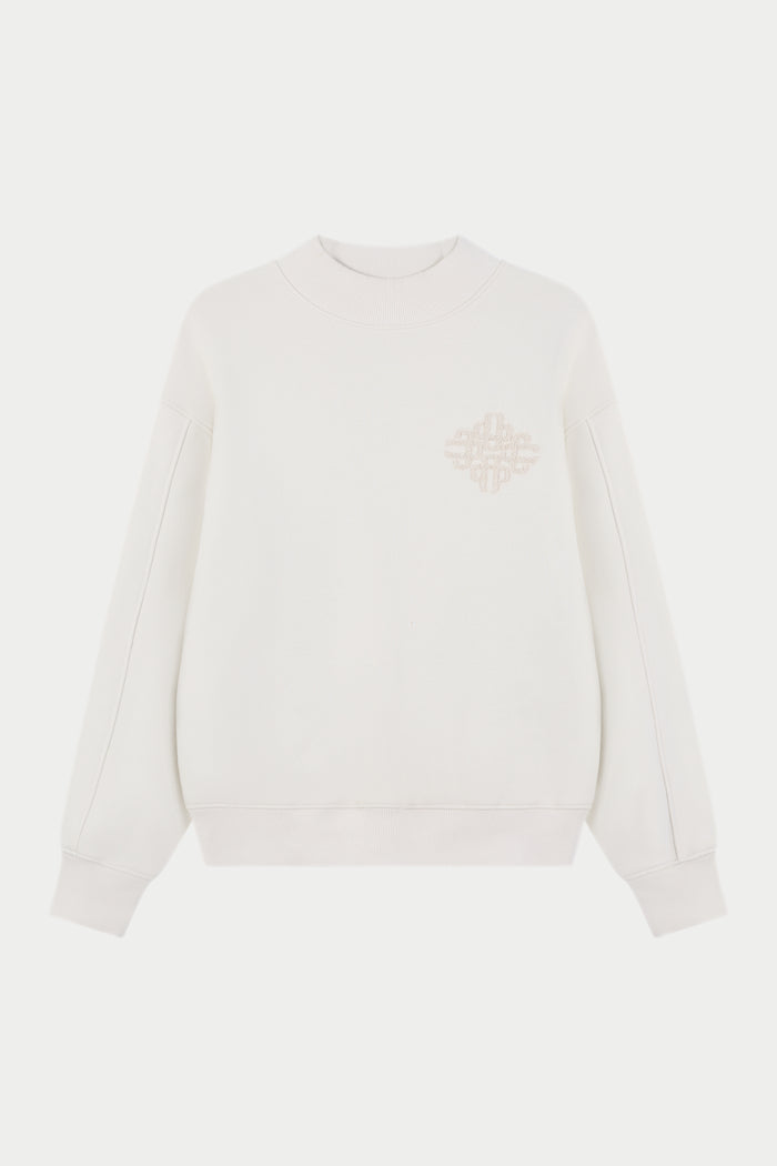 CHENILLE EMBLEM MOCK NECK CREW - BONE