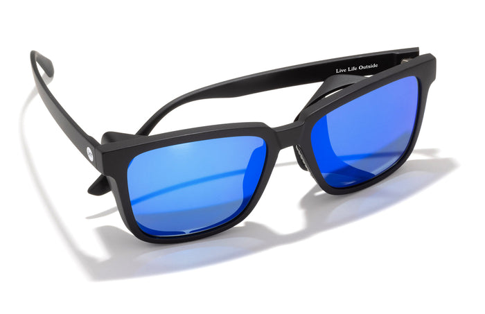 #color_black-blue