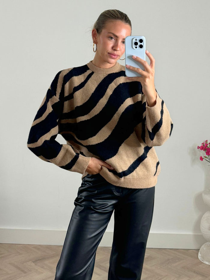 Dylan Zebra Print Jumper in Neutral - Style Cheat