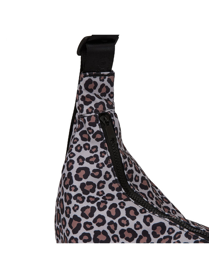 Ela Mo™ Moon Bag | New Leo