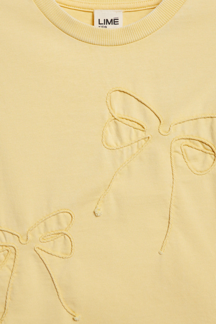 LIGHT YELLOW