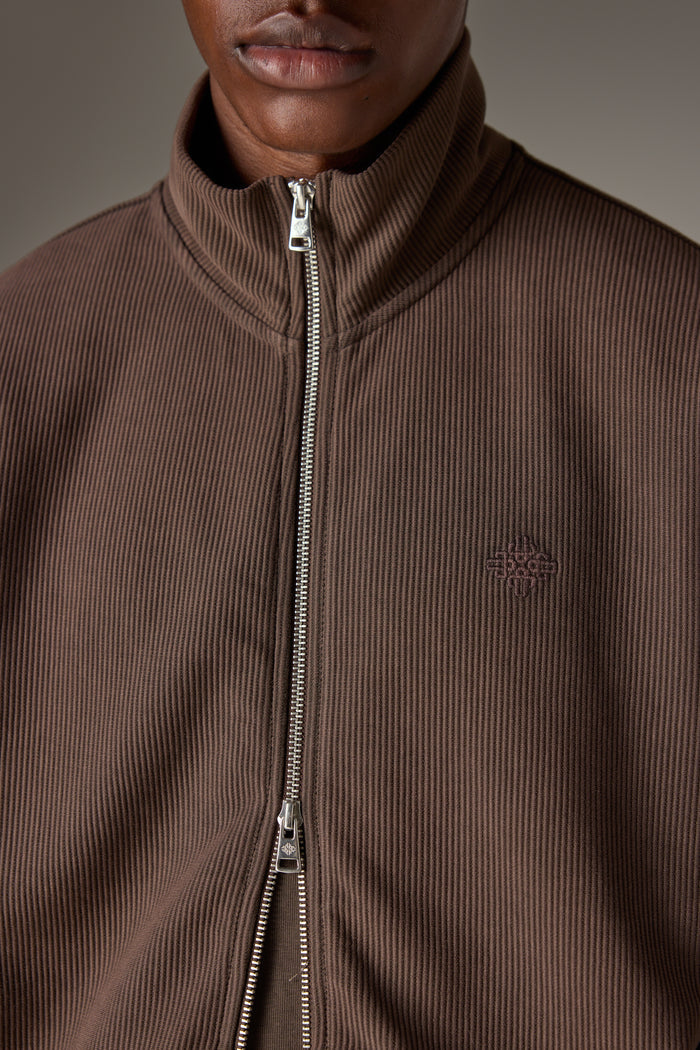 HEAVYWEIGHT WASHED RIBBED ZIP THROUGH FUNNEL NECK - BROWN