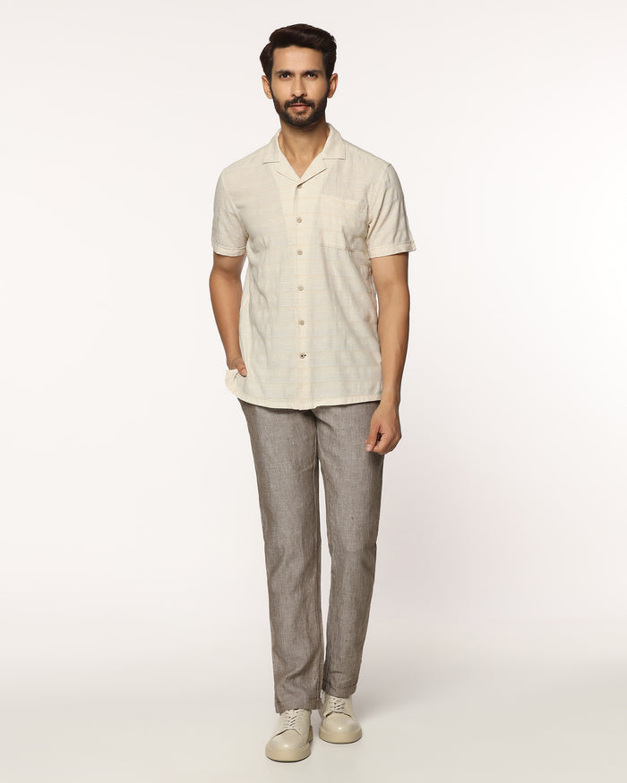 Linen Slim Comfort B-95 Casual Mouse Solid Khakis - Chales