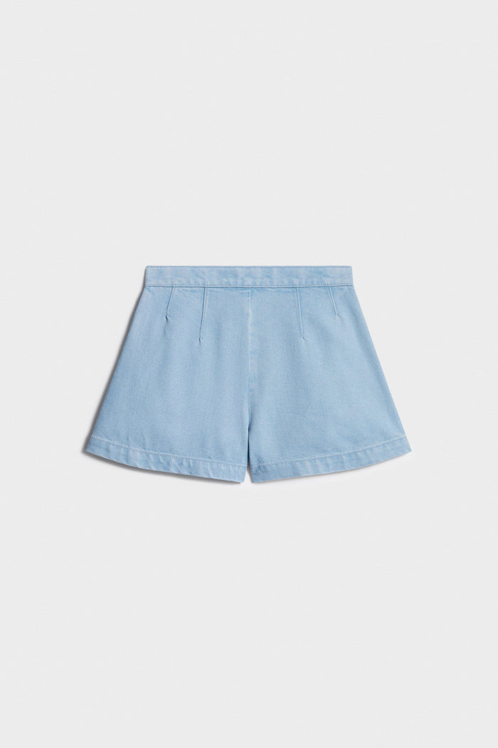 LIGHT BLUE