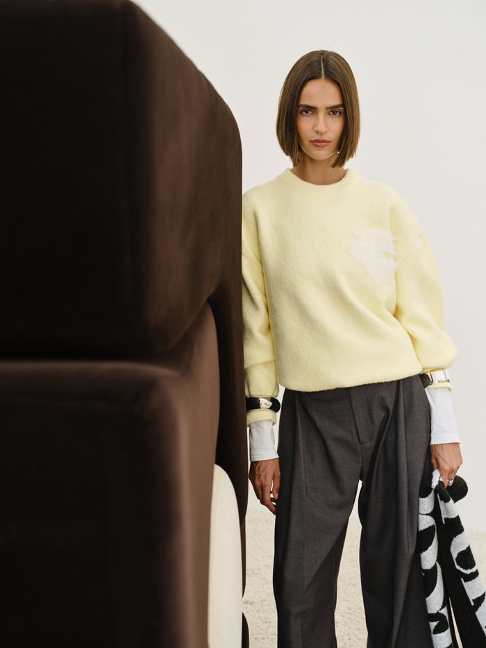 MONOGRAM FLUFFY KNIT CREW - YELLOW