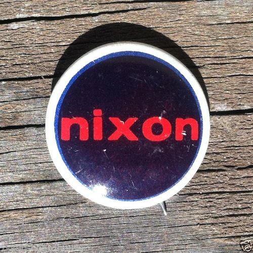 NIXON Political Campaign Lapel Pinback Pin 1960s