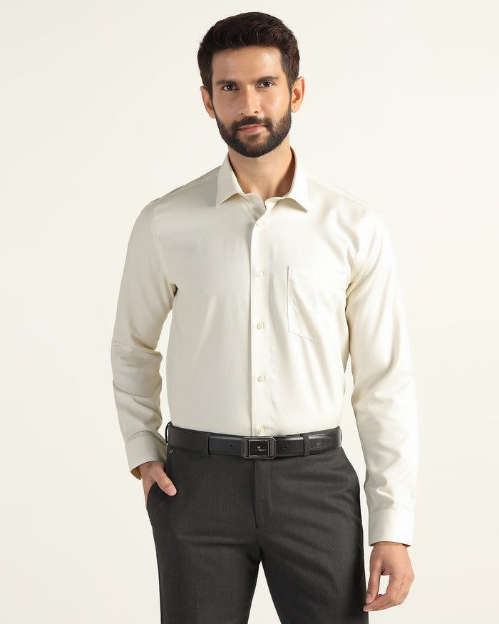 Non Iron Formal Cream Textured Shirt - E31