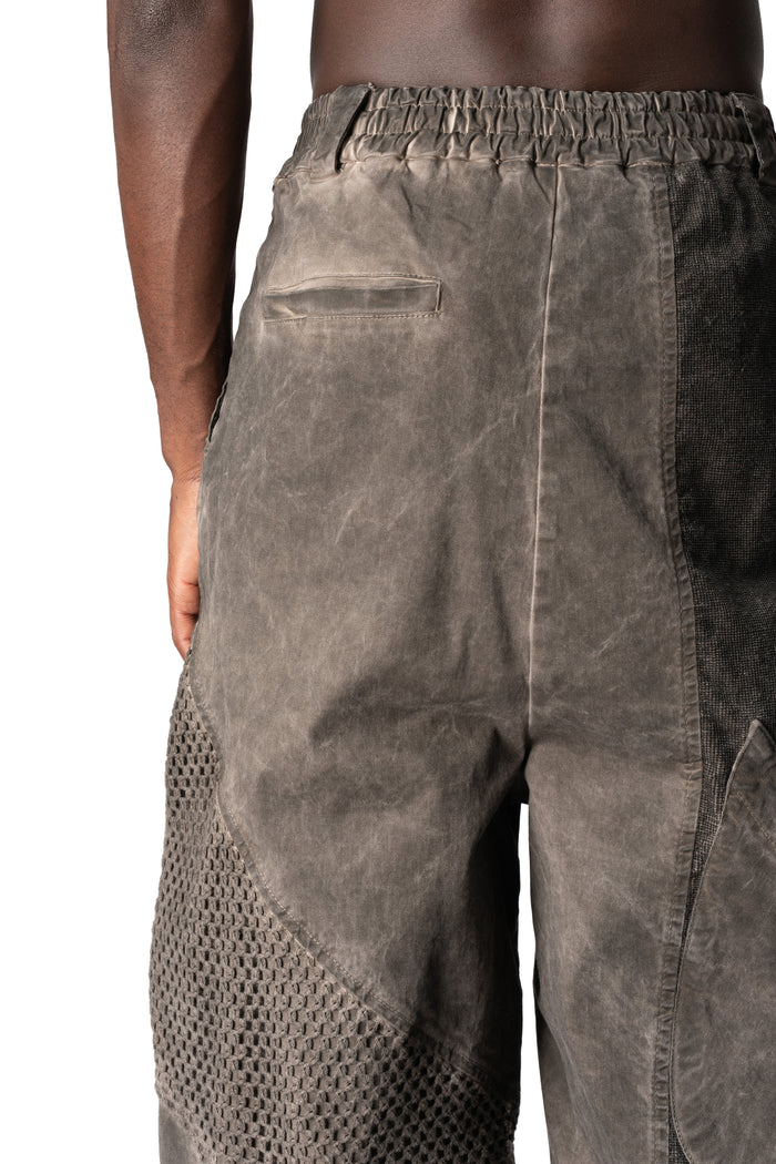 Oversized meshcore cargo trousers, Mud