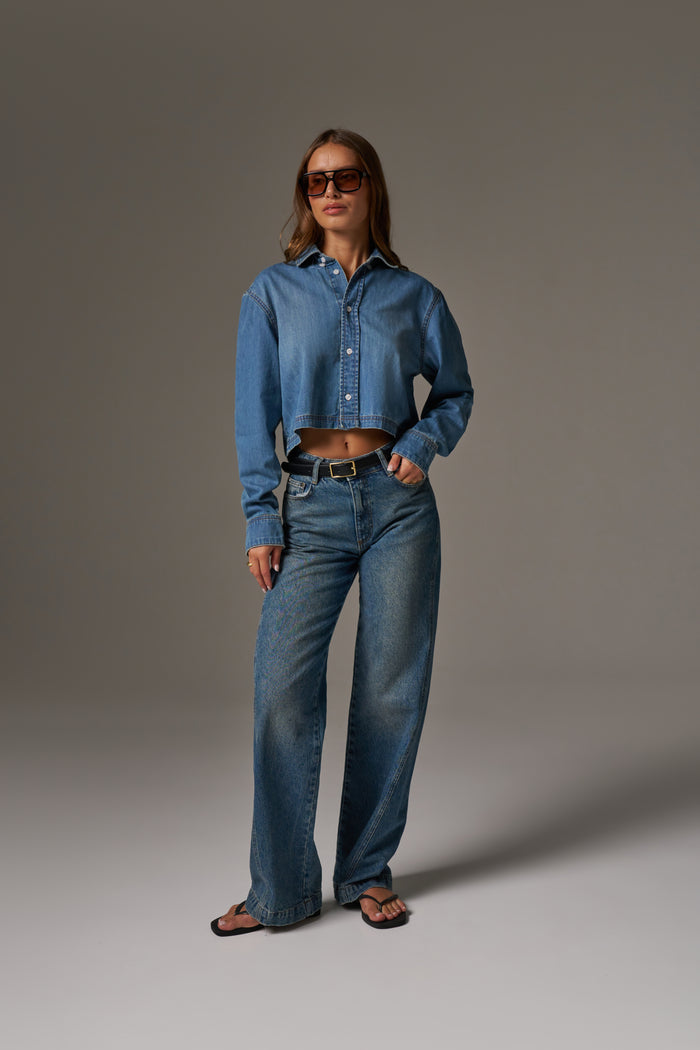 RELAXED LONG SLEEVE DENIM SHIRT - MID BLUE WASH