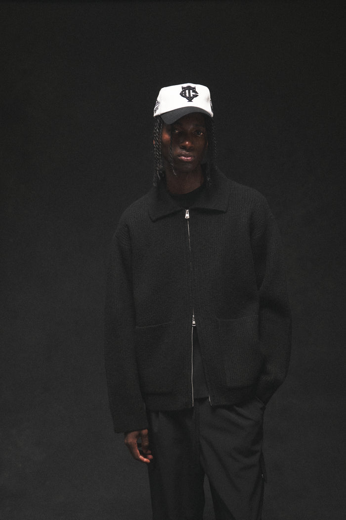 RIBBED KNITTED OVERSIZED ZIP THROUGH - BLACK
