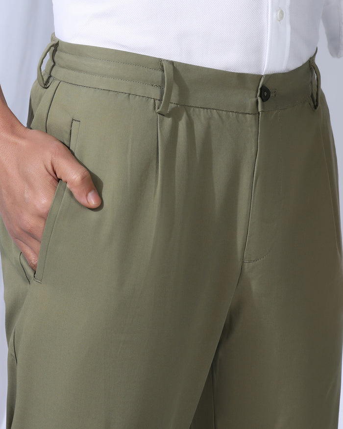 Sneaker Fit Casual Olive Solid Khakis - Ario