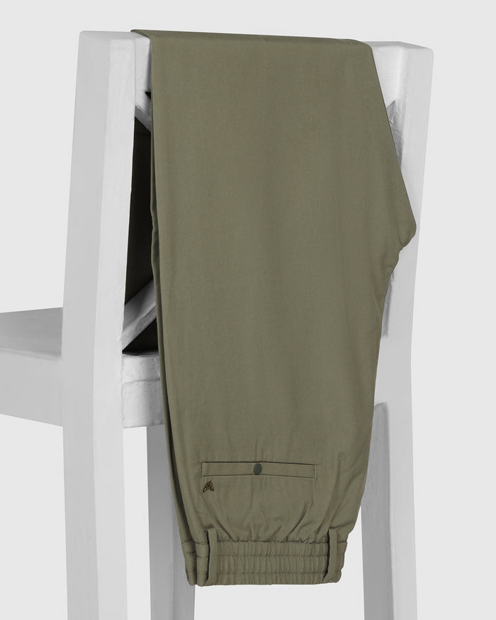 Sneaker Fit Casual Olive Solid Khakis - Ario