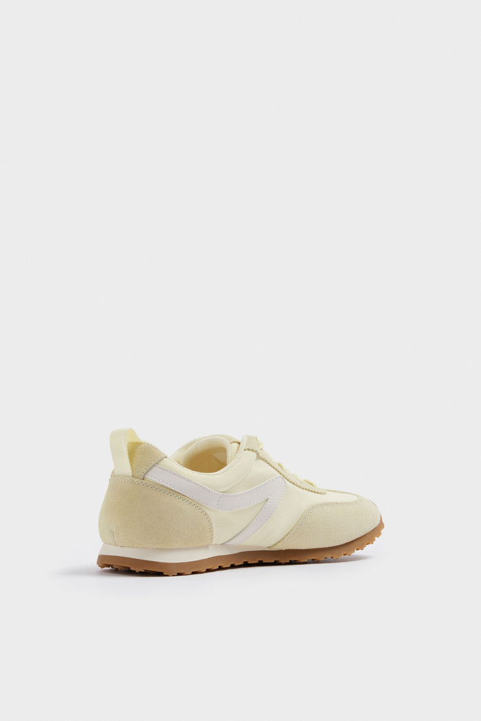 LIGHT YELLOW