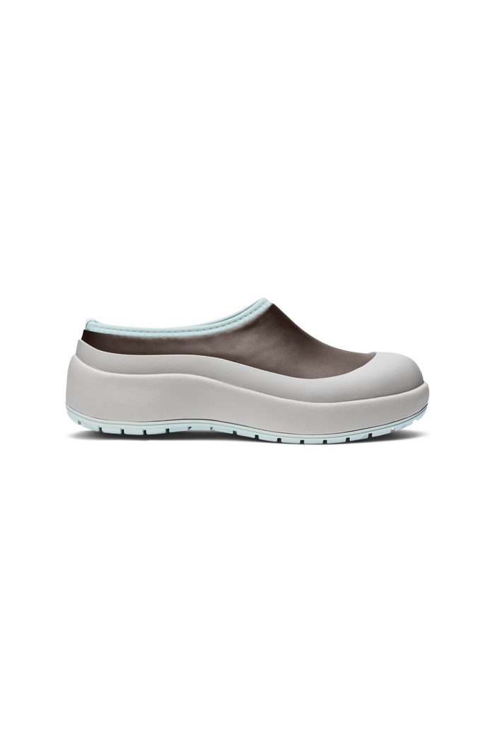 The Dry Clog W