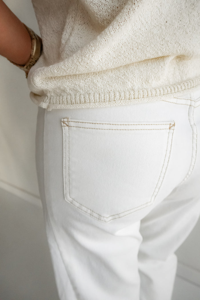 The Lila Super High Rise Barrel Jeans - One Eleven Olive Boutique
