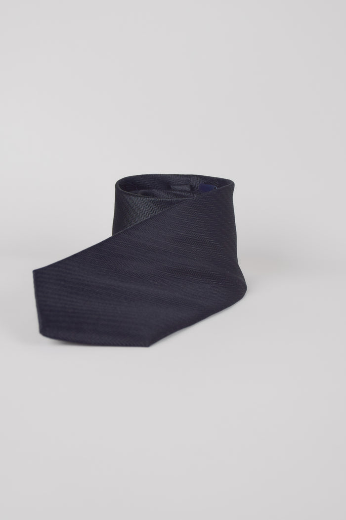 Woven Tie | Pure Silk |  Herringbone Pattern - Atica Man